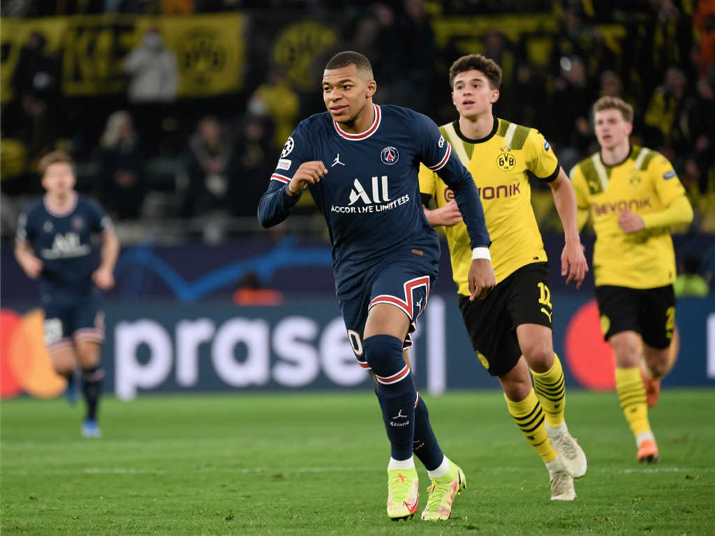 综合两队的 综合两队的